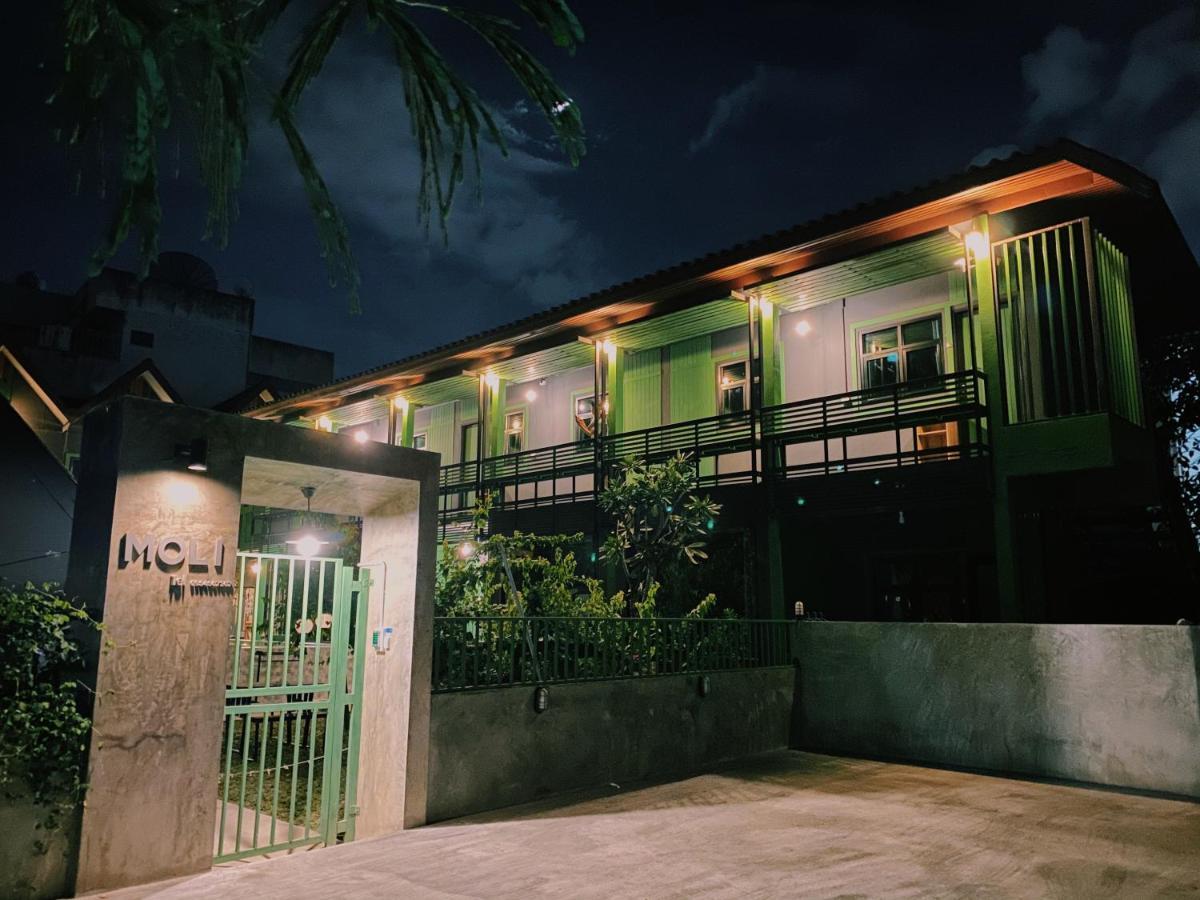 Chiangmai Moli Inn (Adults Only) เชียงใหม่ ภายนอก รูปภาพ